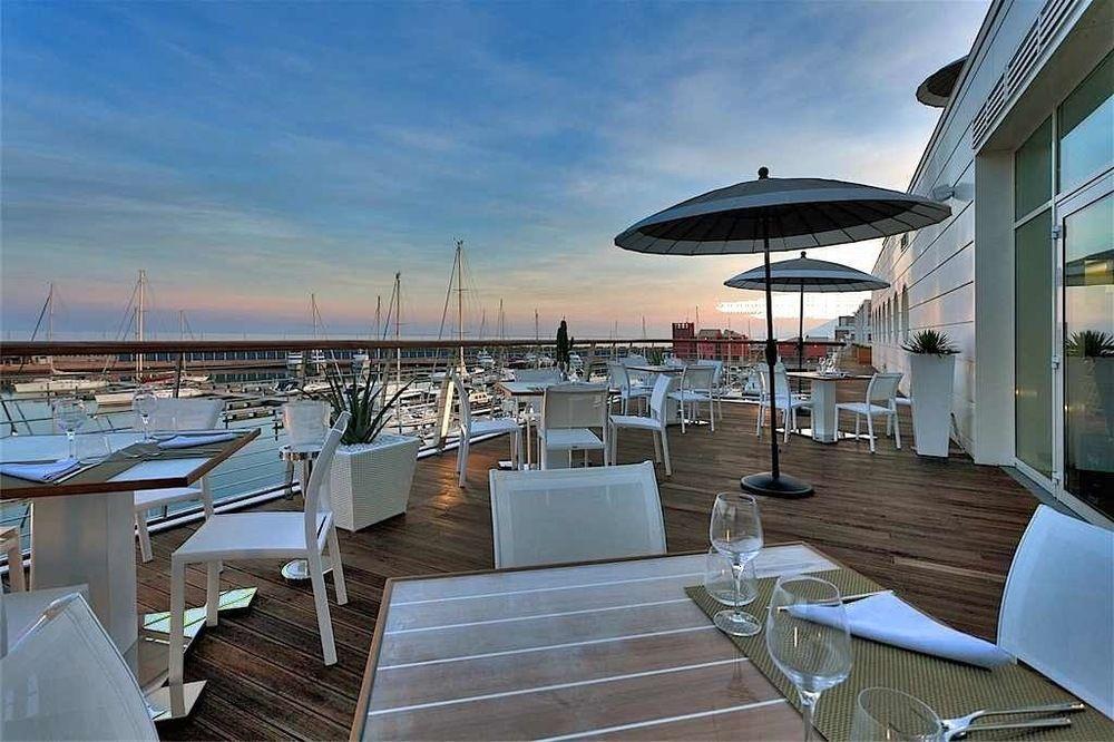 Yacht Club Marina Di Loano Exterior foto