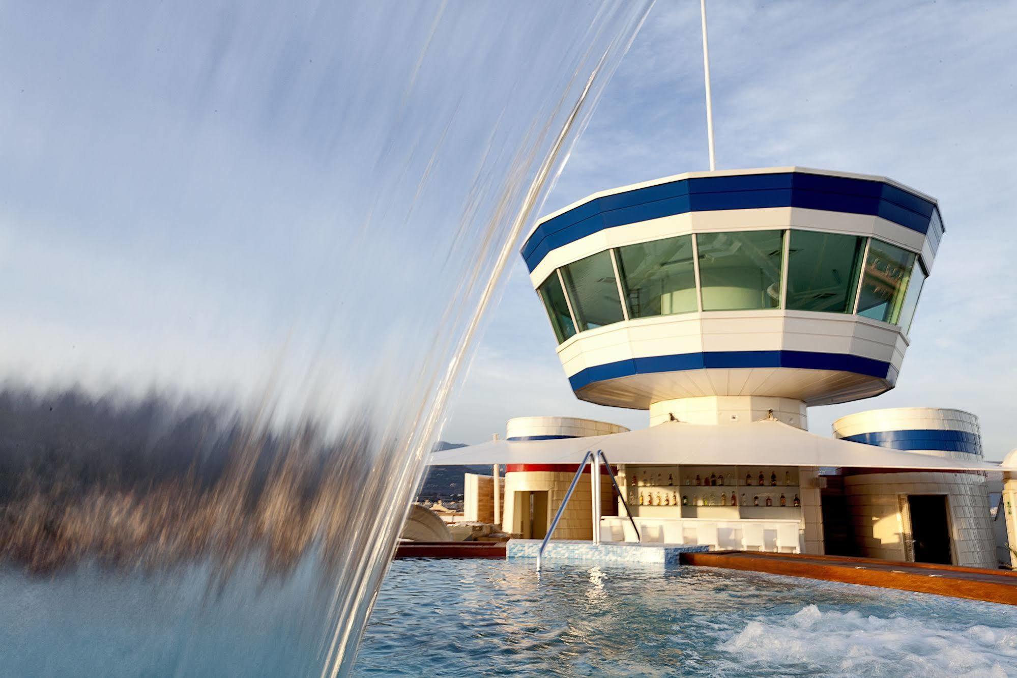 Yacht Club Marina Di Loano Exterior foto